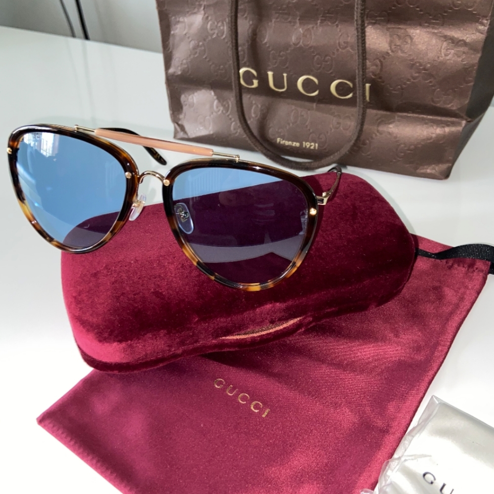 Brand New pair of Mens GUCCI Shades cst $499.00